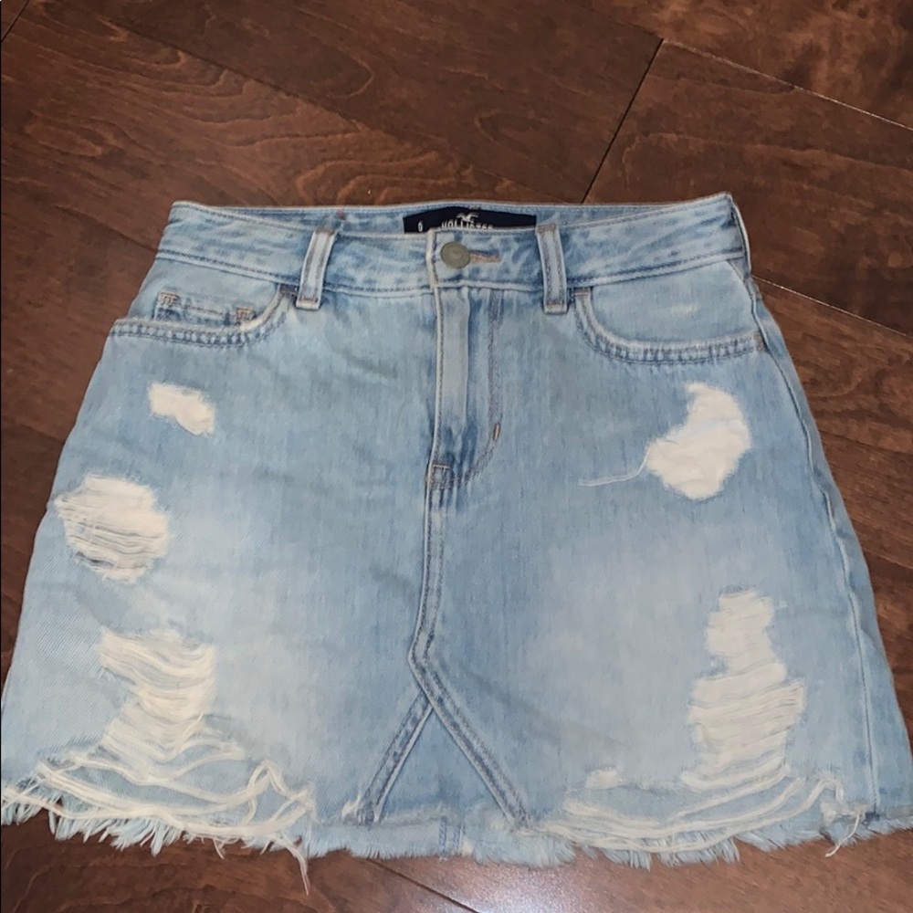 Hollister High-Rise Skirt